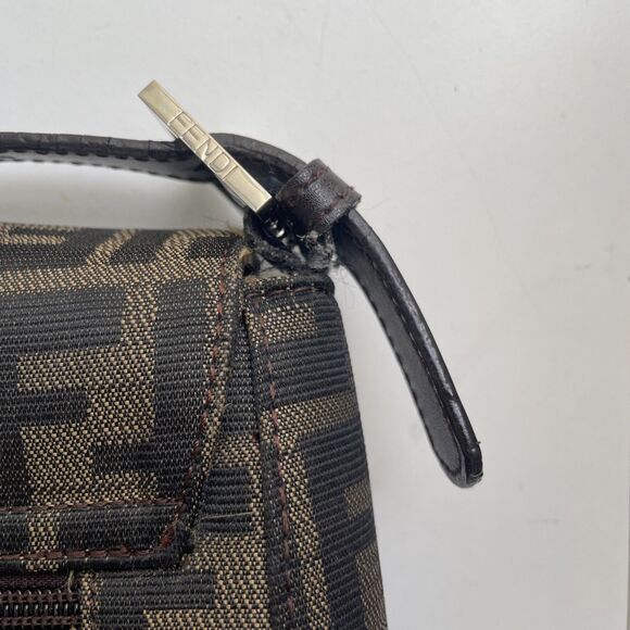 VTG RARE FENDI Zucca Pattern Shoulder Bag Hand Bag Mamma Baguette 71-15980-001 - Picture 4 of 16